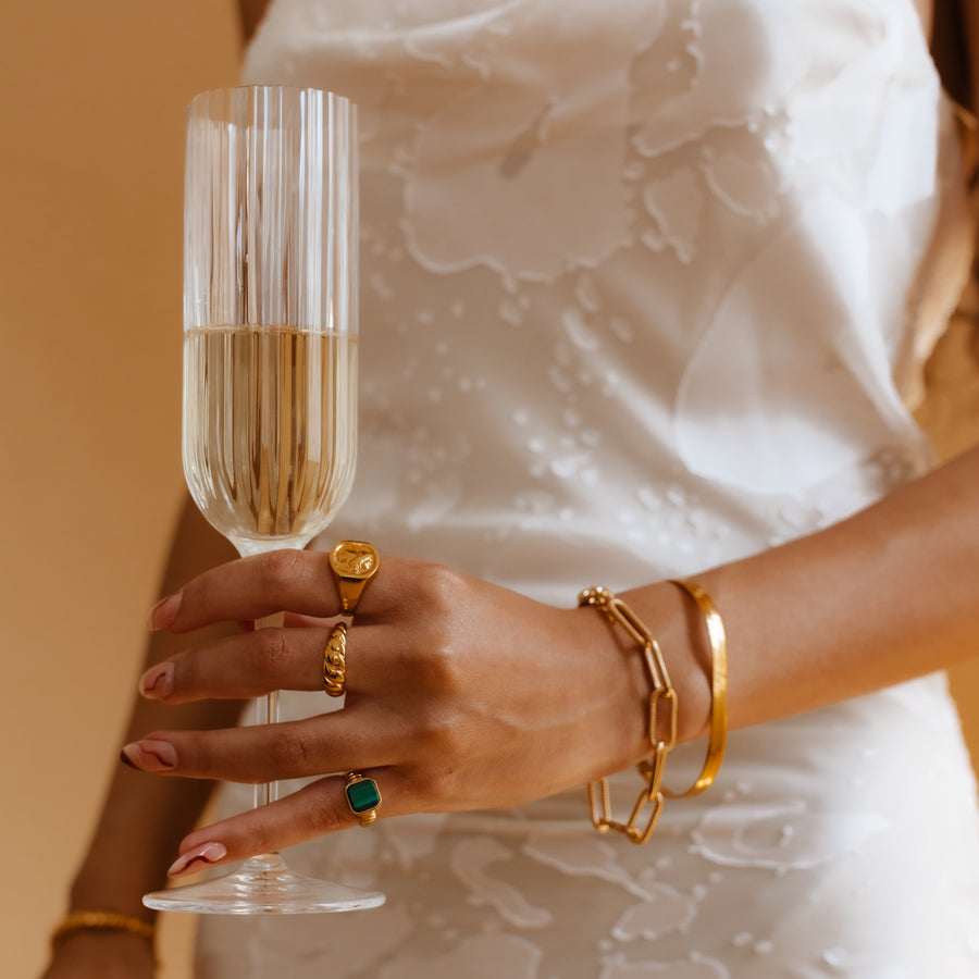 champagne glass model gold rings